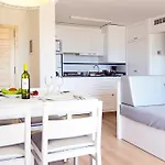 Cabot Sivella Apartament *