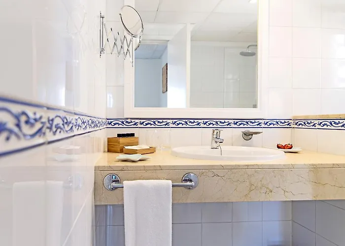 Cabot Sivella Порт-де-Польєнса